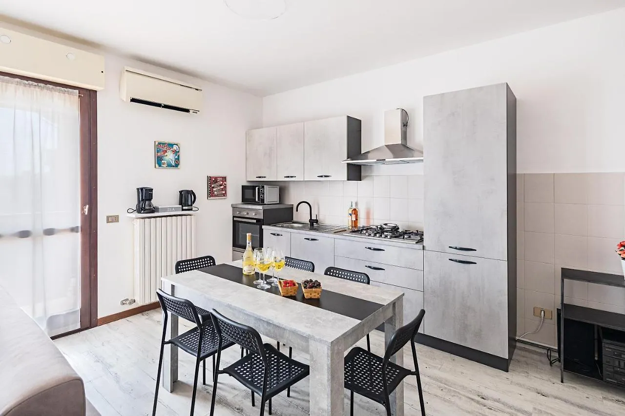 Le Primule Apartment Sirmione